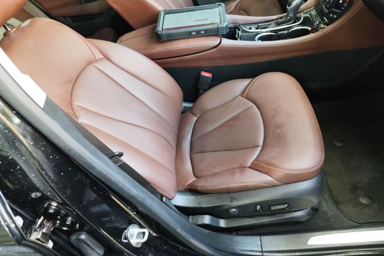 Used Buick Envision 2019 20T Two-Wheel Drive Luxury Version China VI Standard
