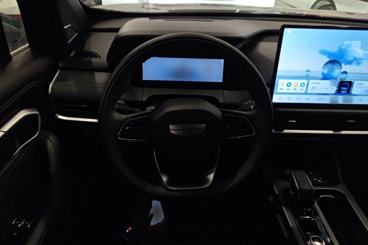 Used Geely Auto Haoyue L 2024 2.0T DCT Prestige Version
