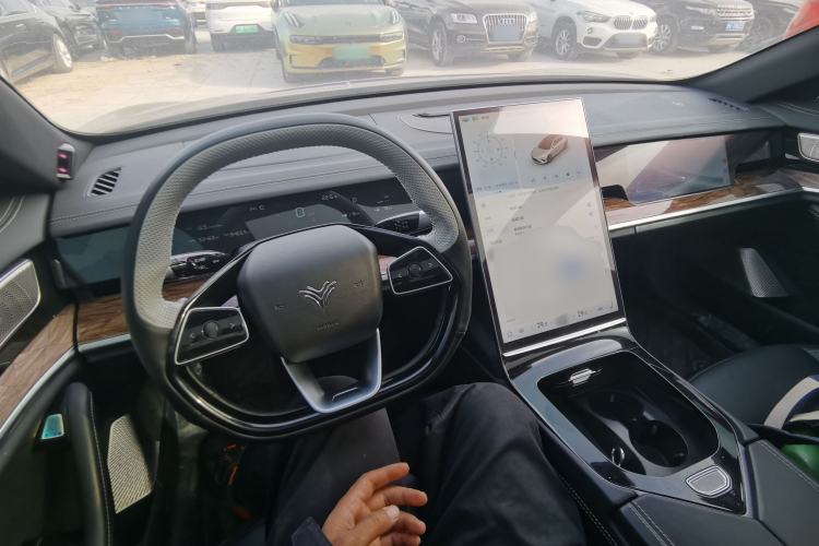 Used NETA S 2022 Extended-Range Version 1160 km Range Rear-Wheel Drive Mid-Grade
