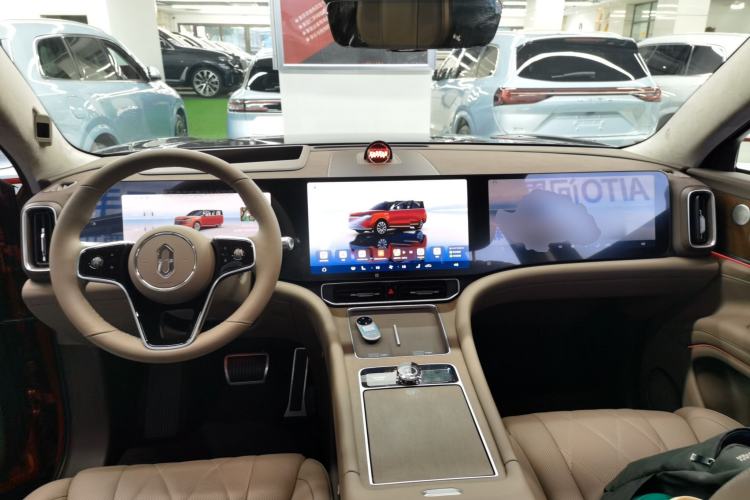 Used Hima AITO M9 2024 All-Electric Max Version 100 kWh 6-Seater
