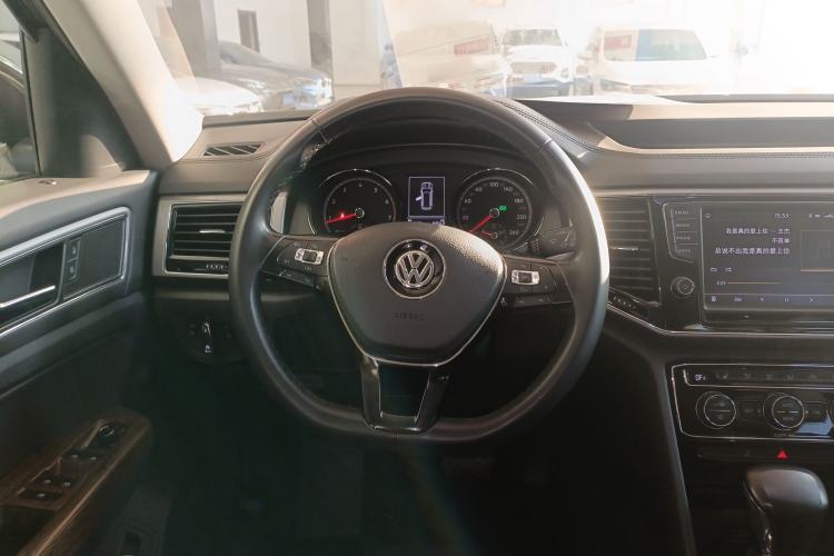 Used Volkswagen Teramont 2017 330TSI Two-Wheel-Drive Luxury Edition