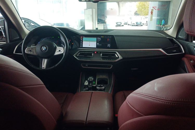 Used BMW X5 2022 Restyled xDrive 30Li Luxury Version M Sport Package