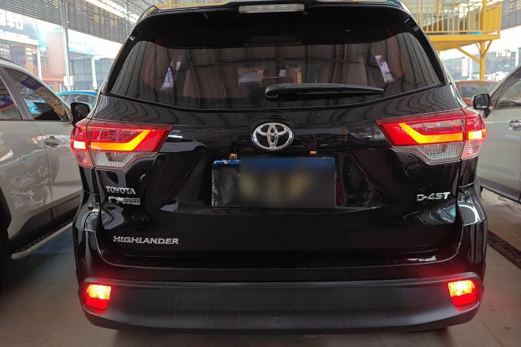 Used Toyota Highlander 2018 2.0T Two-Wheel Drive Elite Edition 5 Seats Emission Standard China V
