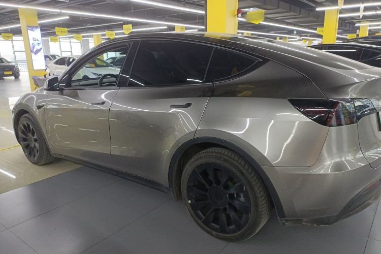 Used Tesla Model Y 2021 Standard Range Rear-Wheel Drive Version