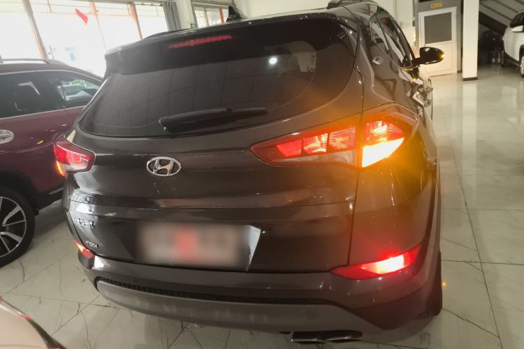 Used Hyundai Tucson 2018 1.6T Dual-Clutch Two-Wheel Drive 15th Anniversary Special Edition