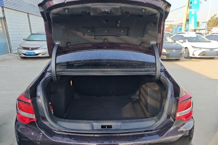 Used  5LS 2015 1.6T Comfort Edition THP160