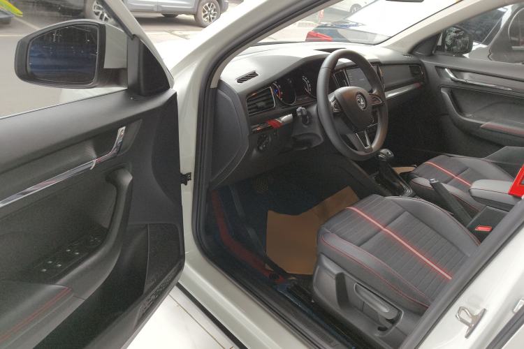 Used Skoda Kamiq 2020 GT 1.5L Automatic Flagship Model China VI Standard
