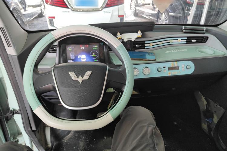 Used Wuling Hongguang MINIEV 2021 Macaron Premium Model – Lithium Iron Phosphate