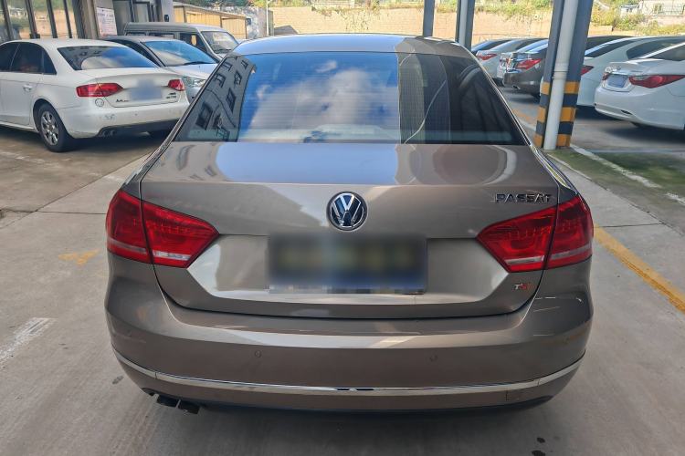 Used Volkswagen Passat 2015 1.8TSI DSG Prestige Edition
