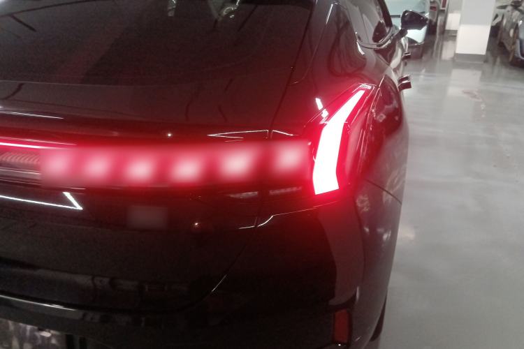 Used Zeekr 001 2023 WE Edition 100 kWh
