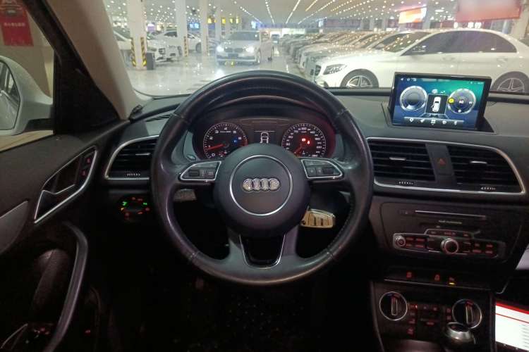 Used Audi Q3 2017 35 TFSI Fashion Model
