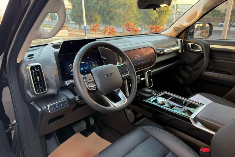 Used Haval DARGO 2021 2.0T DCT Two-Wheel Drive Chinese Mastiff Edition
