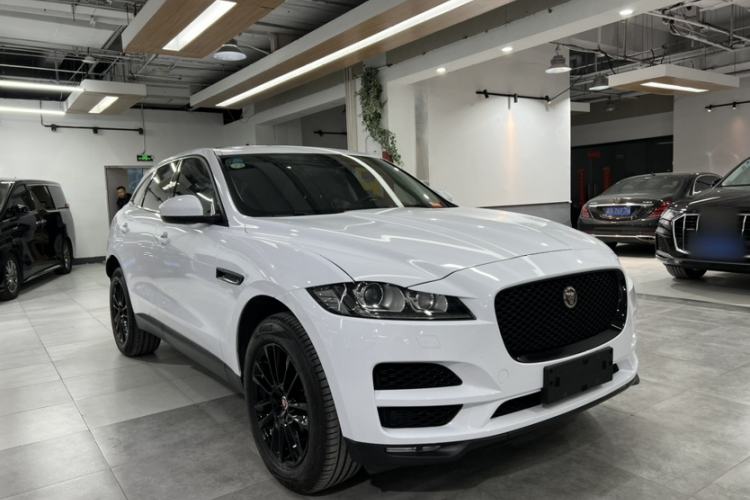 Used Jaguar F-PACE 2018 2.0T Four-Wheel Drive Urban Luxury Edition