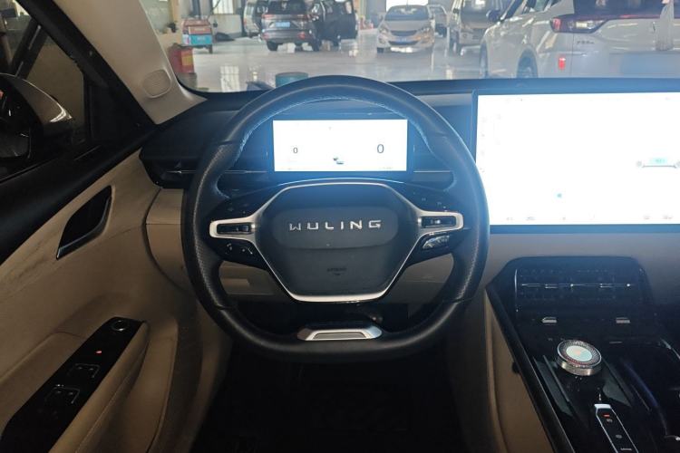 Used Wuling Xingguang 2024 Co-Creation Edition 510 Advanced Model
