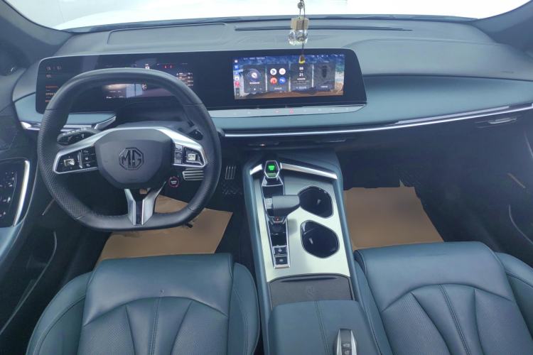 Used MG 7 2023 2.0T Automatic Hunter Luxury Edition
