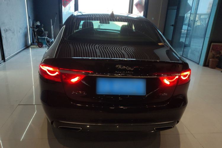 Used Jaguar XFL 2018 XFL 2.0T 200PS Elite Edition
