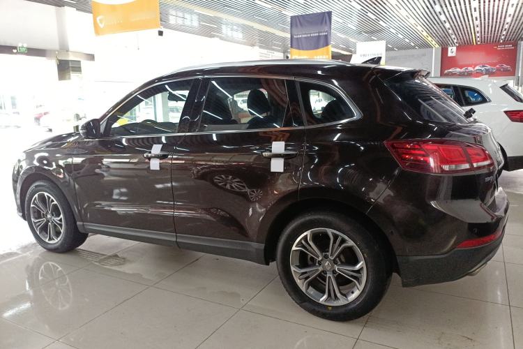 Used BORGWARD BX7 2018 28T Two-Wheel Drive Premium 7-Seater China VI
