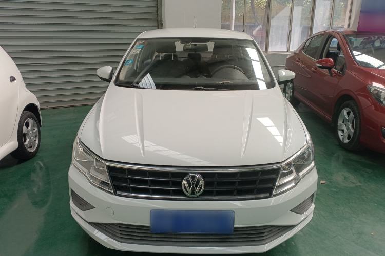 Used Volkswagen Jetta 2017 1.5L Manual Fashion Edition