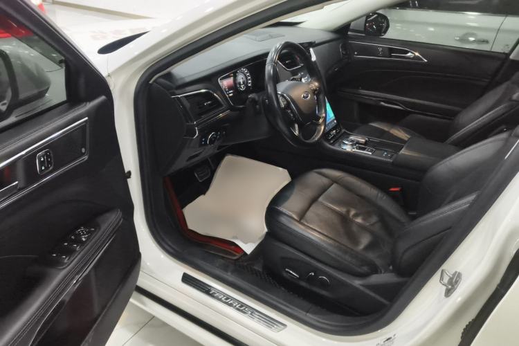 Used Ford Taurus 2019 EcoBoost 245 Premium Edition
