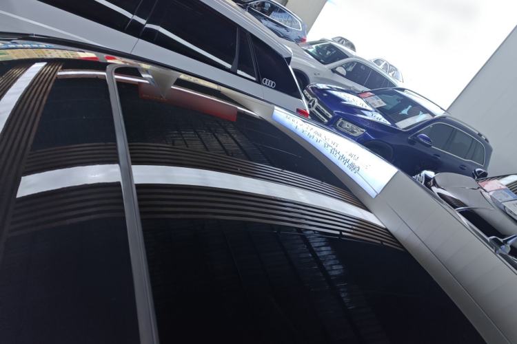 Used Volkswagen Magotan 2024 2 Million Units Zhongxiang Version 330TSI DSG Luxury Edition
