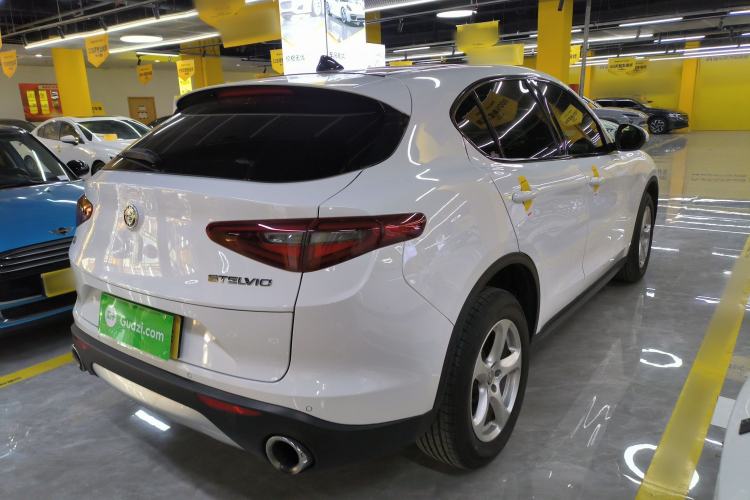 Used Alfa Romeo Stelvio 2017 2.0T 200HP Elite Edition
