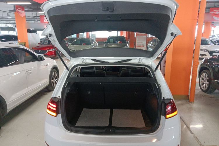 Used Volkswagen Golf 2019 1.6L Automatic Comfort Model China V Standard
