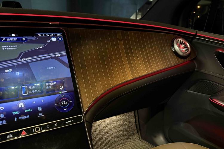 Used Mercedes-Benz EQE SUV 2024 500 4MATIC Pioneer Edition