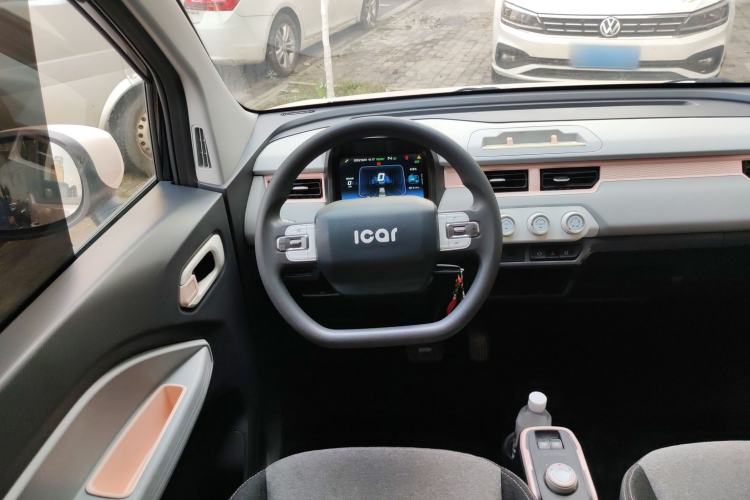Used Chery QQ Ice Cream 2022 170km Sundae Phosphate Lithium-Ion