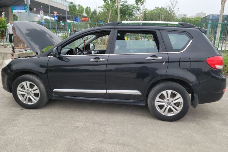 Used Haval H6 2015 Upgraded Model 1.5T Manual Two-Wheel Drive Urban Version
