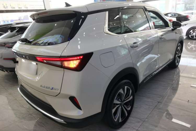 Used Wuling Asta 2022 2.0L DHT Electric Power Version
