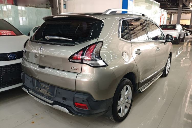 Used Peugeot 3008 2016 2.0L Automatic Standard Edition
