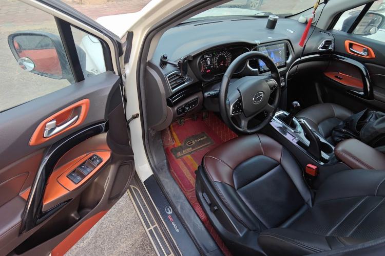 Used GAC Trumpchi GS4 2017 235T Manual Two-Wheel Drive Luxury Edition
