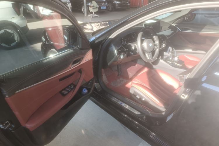 Used BMW 5 Series New Energy 2021 535Le M Sport Package
