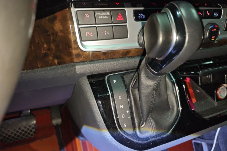 Used Volkswagen Multivan 2018 2.0 TSI 4x4 Prestige Edition 7-Seater