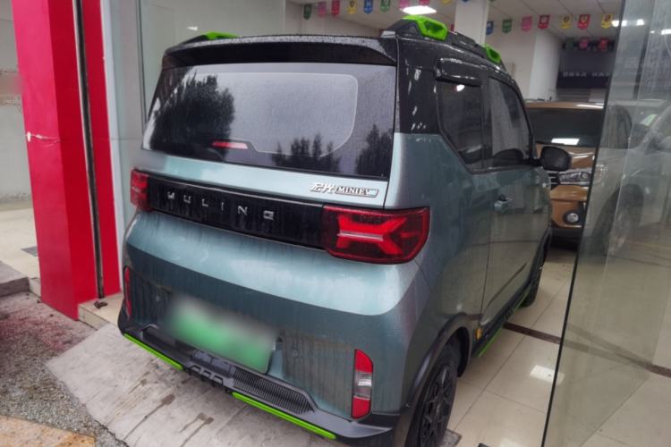 Used Wuling Hongguang MINIEV 2022 GAMEBOY 200km Gaming Edition with Lithium Iron Phosphate
