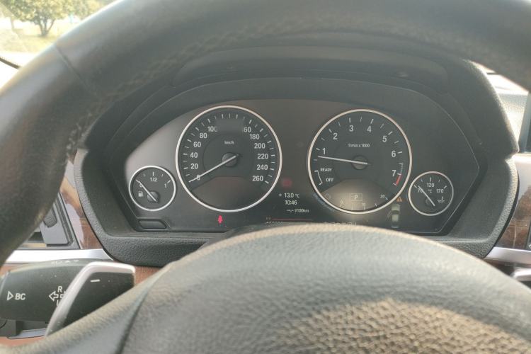 Used BMW 3 Series 2013 Facelift 320Li Fashion Design Package