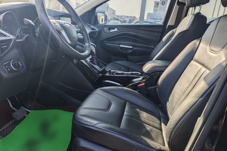 Used Ford Kuga 2013 2.0L GTDi Four-Wheel-Drive Sport Model