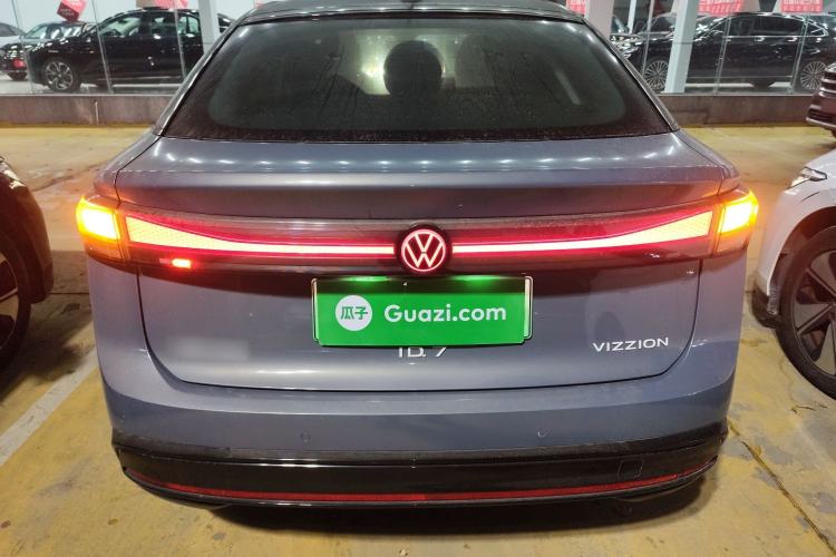 Used Volkswagen ID.7 VIZZION 2024 AIR model