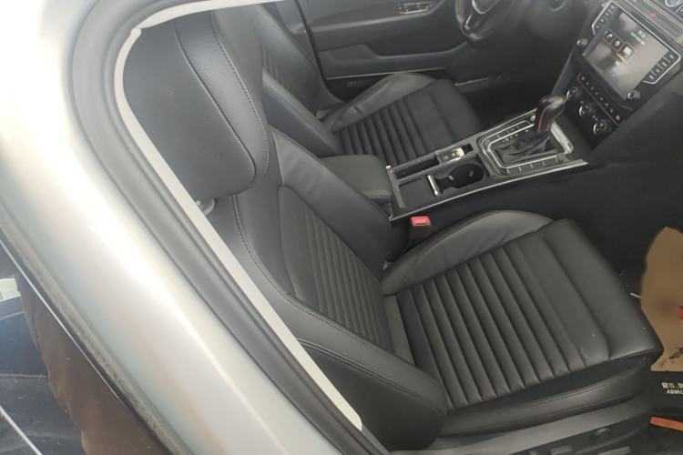 Used Volkswagen Magotan 2018 Facelift 380TSI DSG Luxury Version
