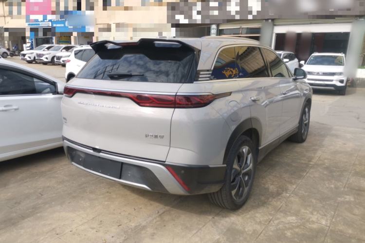 Used  L6 2024 125km PLUS Dragon Edition
