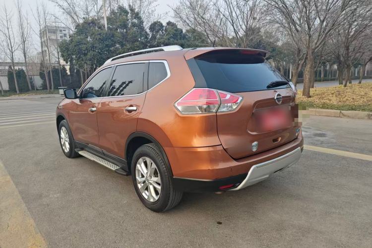Used Nissan X-Trail 2014 2.5L CVT Leading Edition 4WD