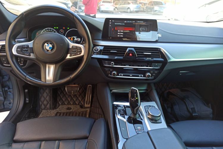 Used BMW 5 Series 2019 525i M Sport Package