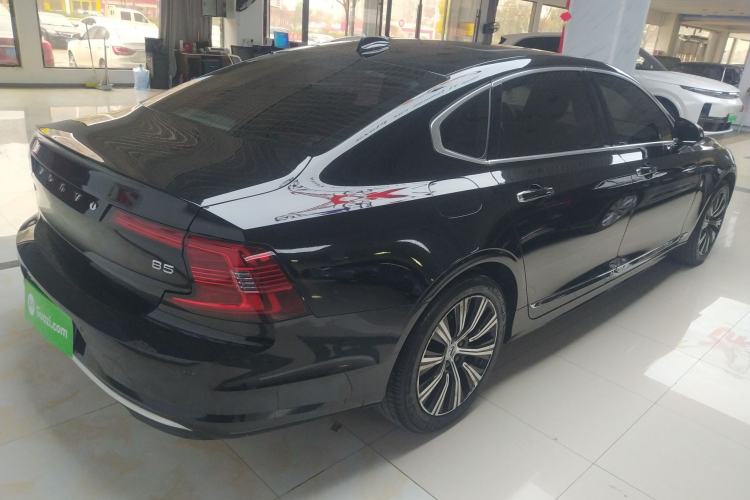 Used Volvo S90 2021 B5 Zhiyuan Luxury Edition

