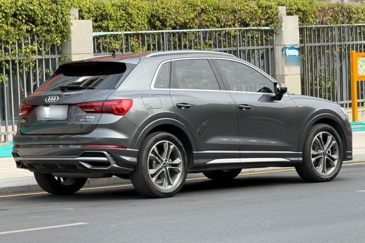 Used Audi Q3 2022 40 TFSI Fashion Dynamic Model