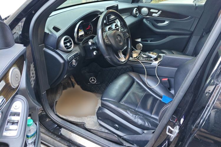 Used Mercedes-Benz GLC 2019 Facelift GLC 260 L 4MATIC Luxury Model
