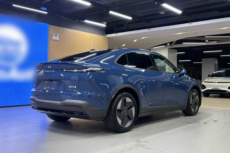 Used ONVO L60 2024 60 kWh All-Wheel Drive
