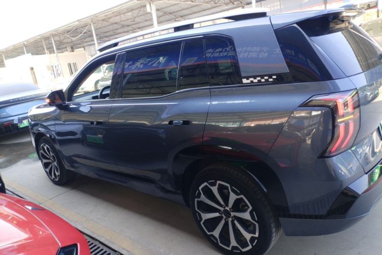 Used AION V 2024 Aion Tyrannosaurus 650 LiDAR Edition
