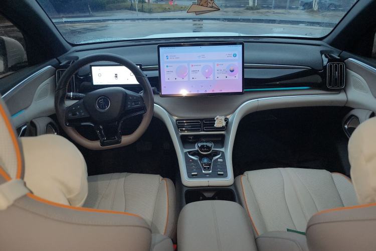 Used BYD Song Pro New Energy 2024 HONOR Edition DM-i 110KM Excellence Model
