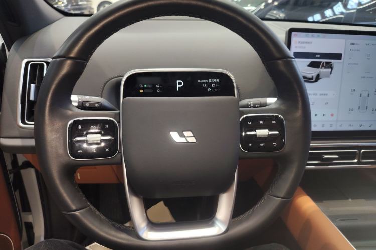 Used Li Auto L7 2023 Pro Model
