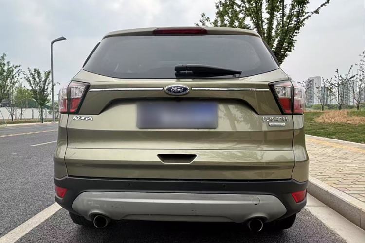 Used Ford Kuga 2018 EcoBoost 180 Two-Wheel-Drive Platinum Edition
